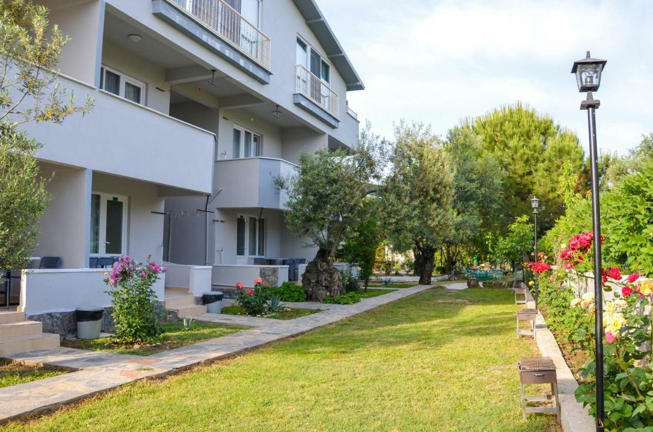 Ergul Motel Küçükkuyu Exterior photo