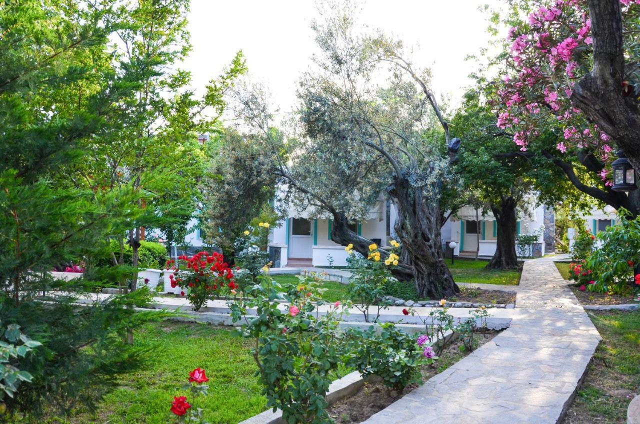 Ergul Motel Küçükkuyu Exterior photo